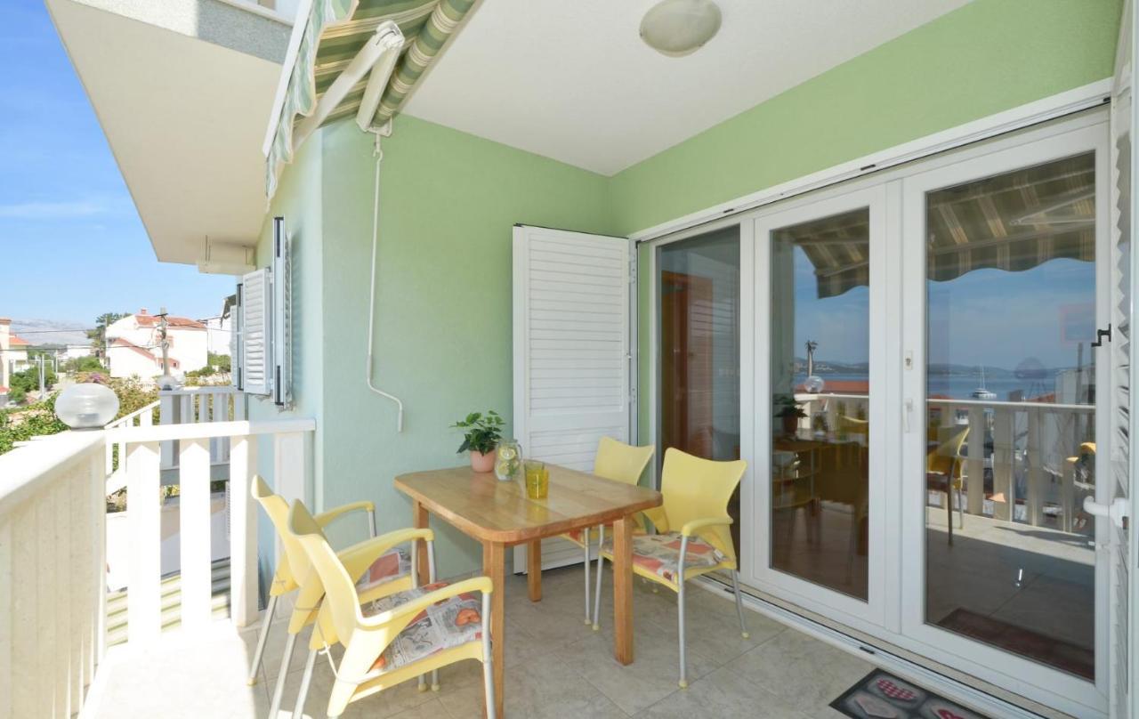Apartments Santo Trogir - Okrug Gornji Екстер'єр фото