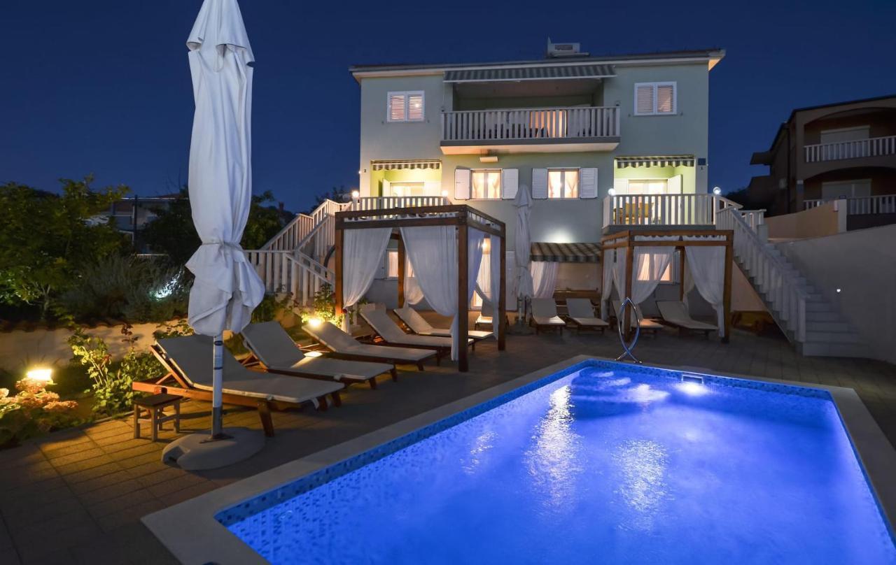 Apartments Santo Trogir - Okrug Gornji Екстер'єр фото