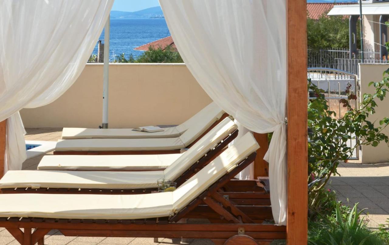 Apartments Santo Trogir - Okrug Gornji Екстер'єр фото