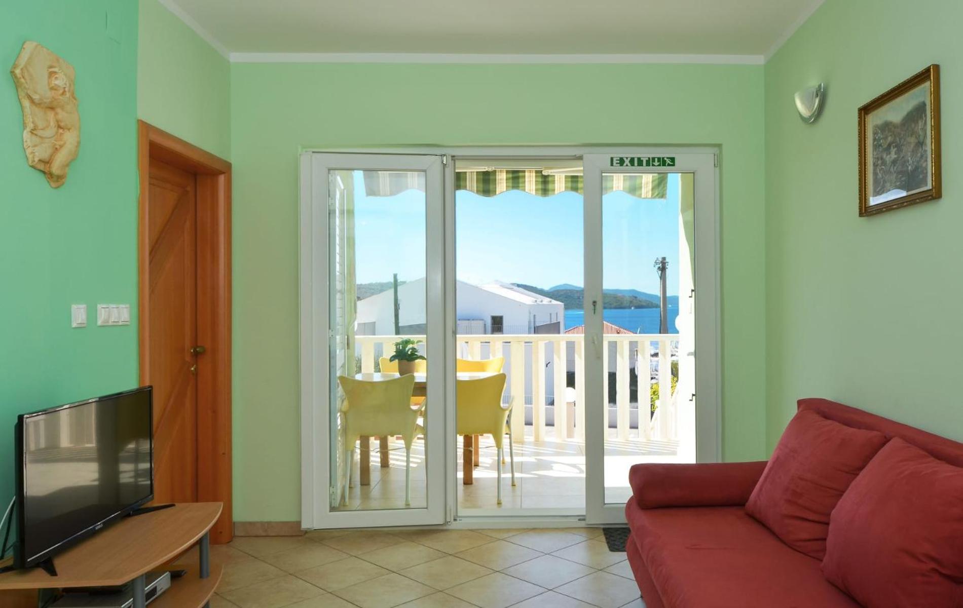 Apartments Santo Trogir - Okrug Gornji Екстер'єр фото